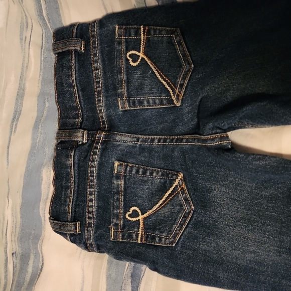 Very cute est 89 place ruffle flare jeans size 4T - Picture 5 of 6